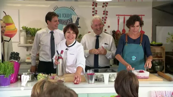 ça roule en cuisine - Nadine Troussard et Sophie Menut - crédit FTV
