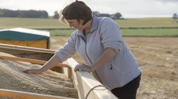femme agricultrice