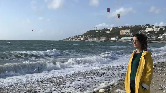 Dans les bras d'un matelot