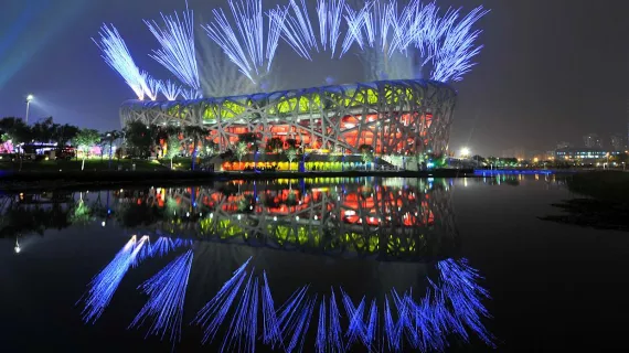 La 24e édition des Jeux Olympiques d'hiver à Pékin. Seulement quelques mois après la grande fête de Tokyo qui a passionné plus de 50 millions de Français, Réunion  la 1ère vous fait vivre en direct les cérémonies d’ouverture et de clôture les  4 et 20  février 2022.