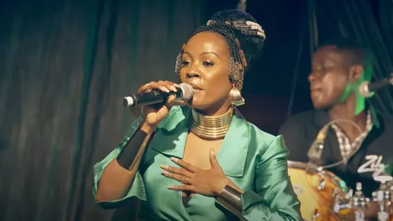 Zily Mayotte Tour 2022 ©Yeka Production