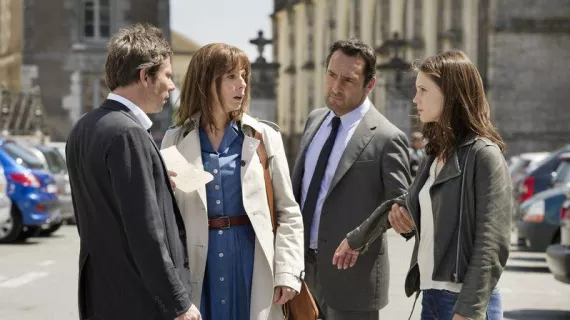 " Belles Familles" de Jean-Paul Rapenneau