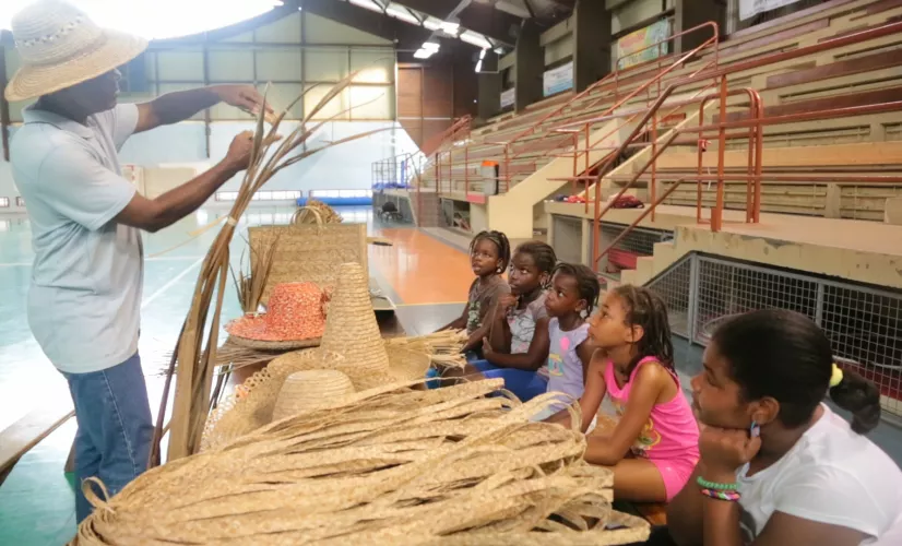 Documentaire "Bakoua, un chapeau pour la vie"