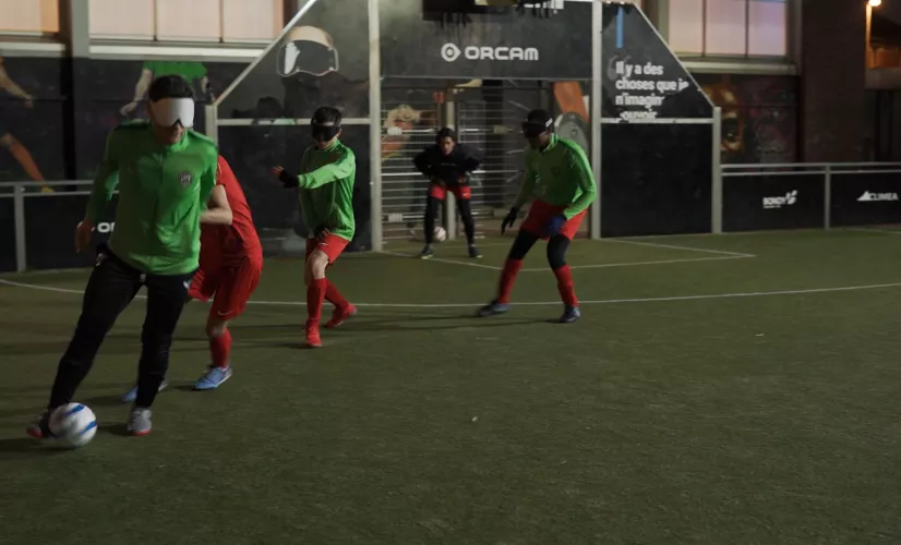 Foot les yeux fermés