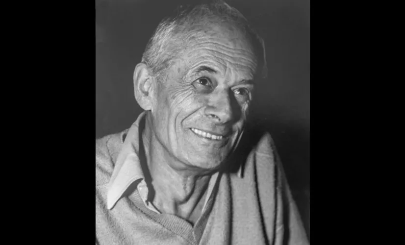 ARCHIPELS / L’asile Lontan « Chronique d’un psychiatre à la Réunion dans les années 60 » Un documentaire inédit sur les mémoires du docteur Maurice Jay qui a dirigé pendant plusieurs années l'hôpital psychiatrique de Saint-Paul de 1960 aux années 1990