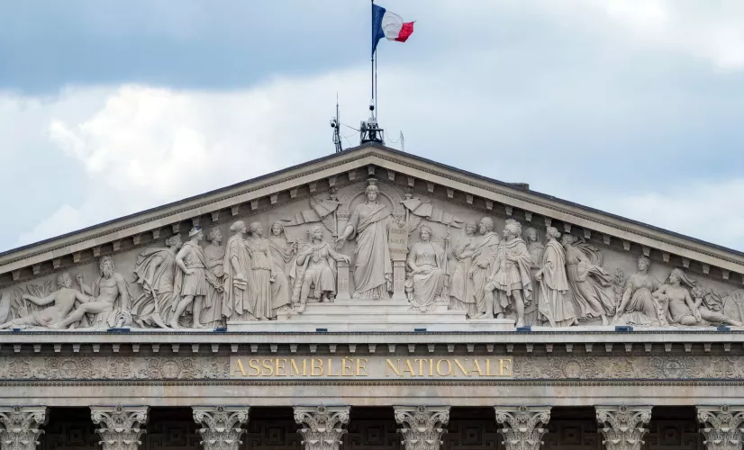 élections législatives 2024 - fronton Assemblée nationale 