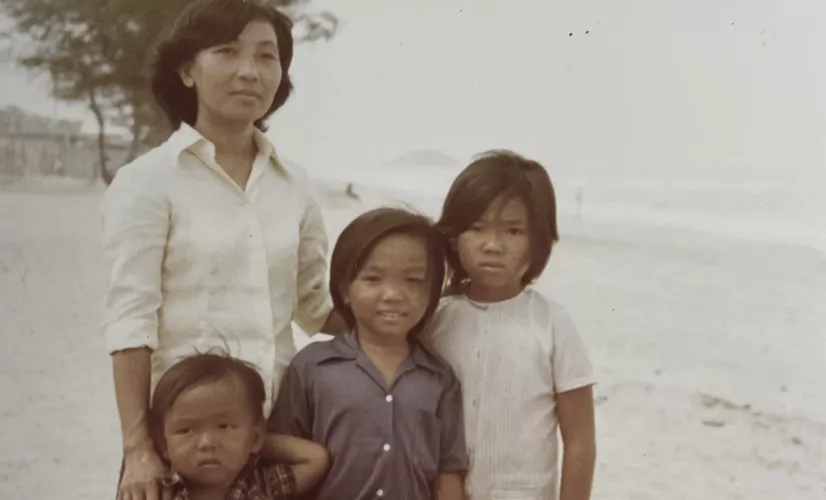 Famille Tran au camp de réfugiés © Famille Tran