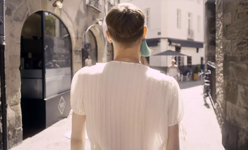 Camille dans la ville de Nantes 