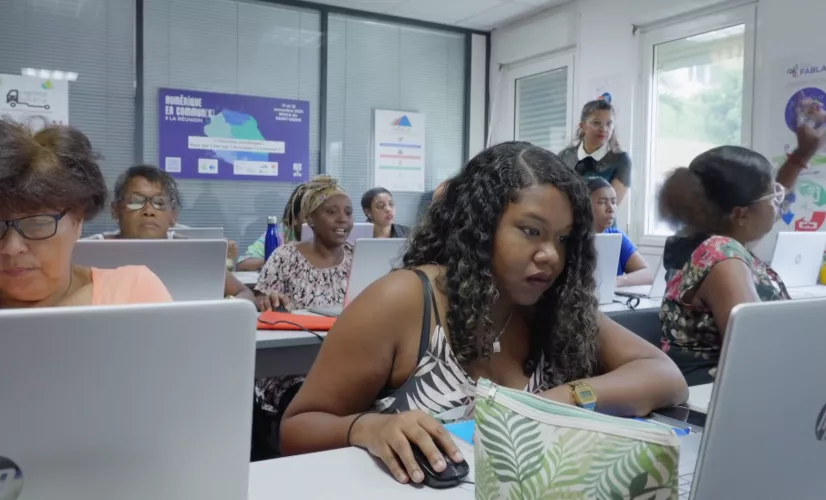 À l’occasion de la Journée internationale des droits des femmes, Loca’Terre revient cette semaine sur les nombreuses femmes qui font avancer la Réunion et dont l’émission a fait le portrait.