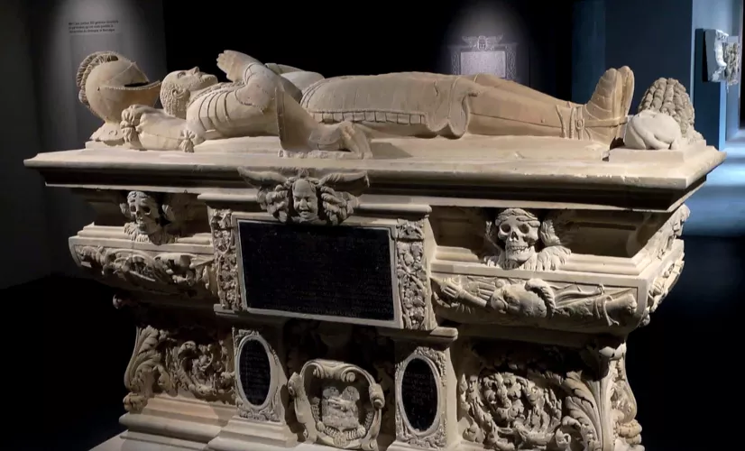 Montaigne et le tombeau mystérieux