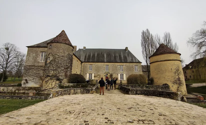 La vie des châteaux dans la Nièvre