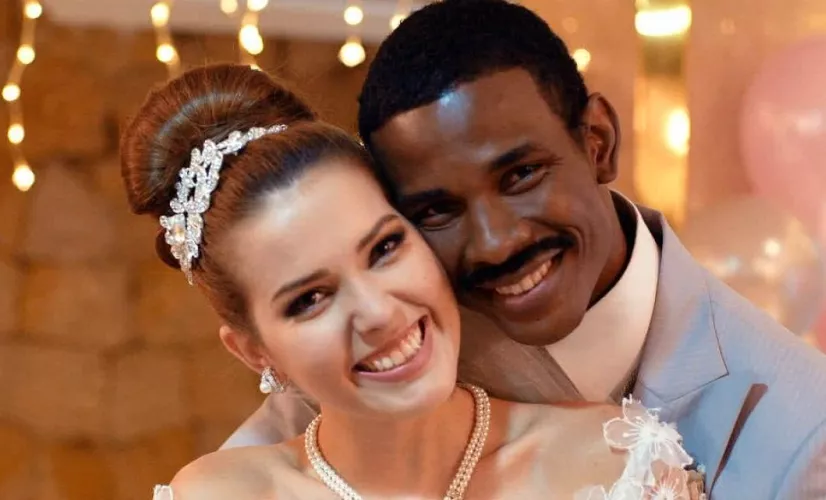 Pambelé, la nouvelle télénovela colombienne, débarque en exclusivité sur Réunion la 1ère. La série est inspirée de la vie du célèbre boxeur Antonio Cervantes, plus connu sous le nom de Pambelé, héros représentatif des Caraïbes colombiennes et double champion du monde de boxe dans la catégorie poids super-légers WBA.