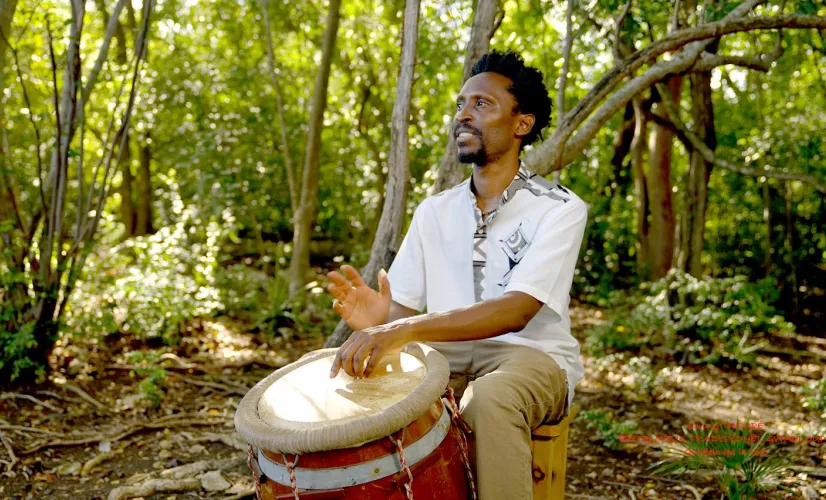 Eritaj: Georges Troupé sur une symphonie d'amour - avec Sony Troupé (fils de Georges Troupé)