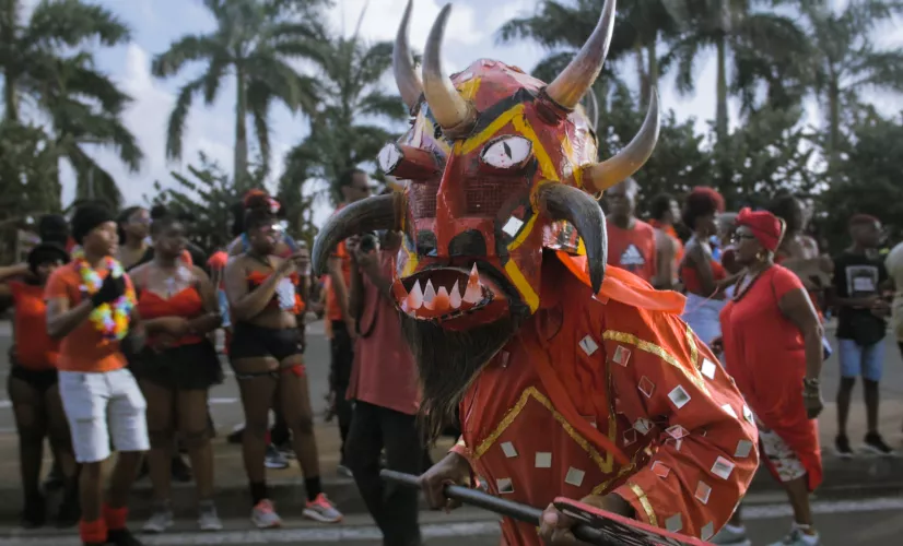 Documentaire : Papa Djab, la face cachée du masque Documentaire : Papa Djab, la face cachée du masque