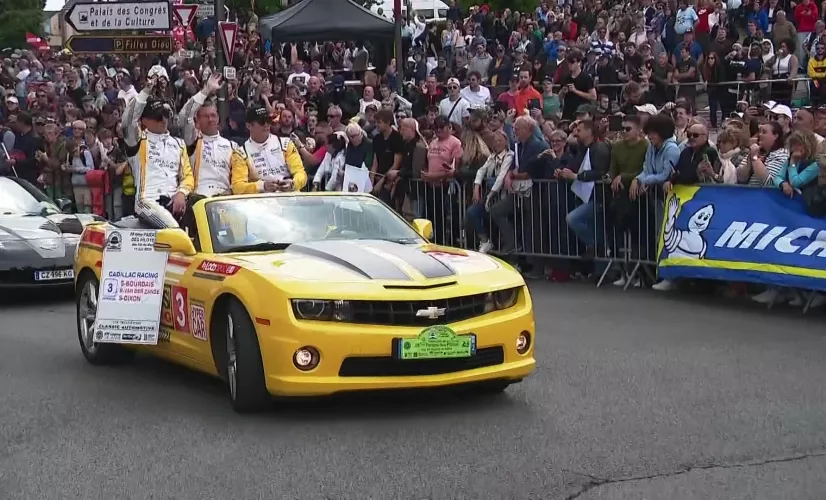 Parade des pilotes au Mans en 2024 Parade des pilotes au Mans en 2024