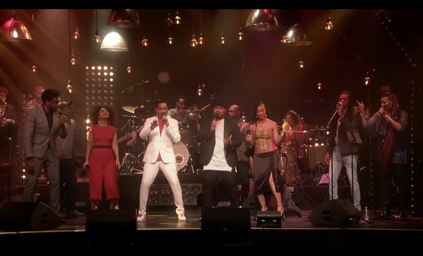 Tony Chasseur fait son "Paris d'artiste" : Alhambra à Paris Tony Chasseur fait son "Paris d'artiste" : Alhambra à Paris