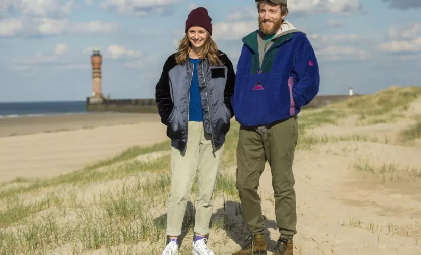 Une Belle Histoire est une comédie romantique, tendre et pétillante, parfois nostalgique, sur le couple qu’il s’agit chaque jour de construire, sauver, réinventer…