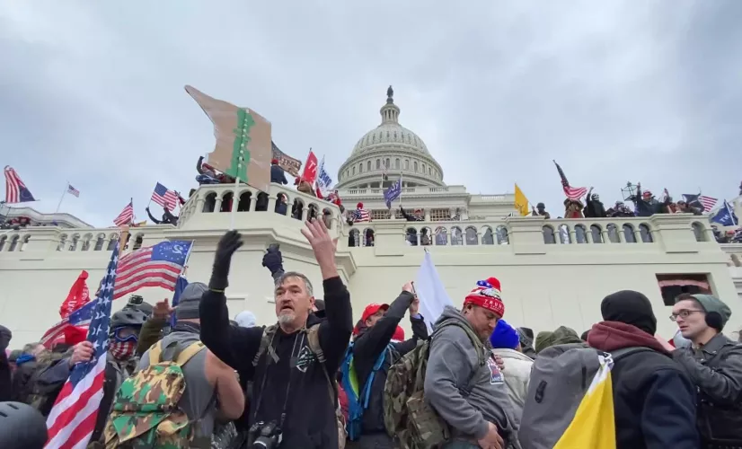 ÉTATS-UNIS: AUX FRONTIÈRES DE LA VIOLENCE