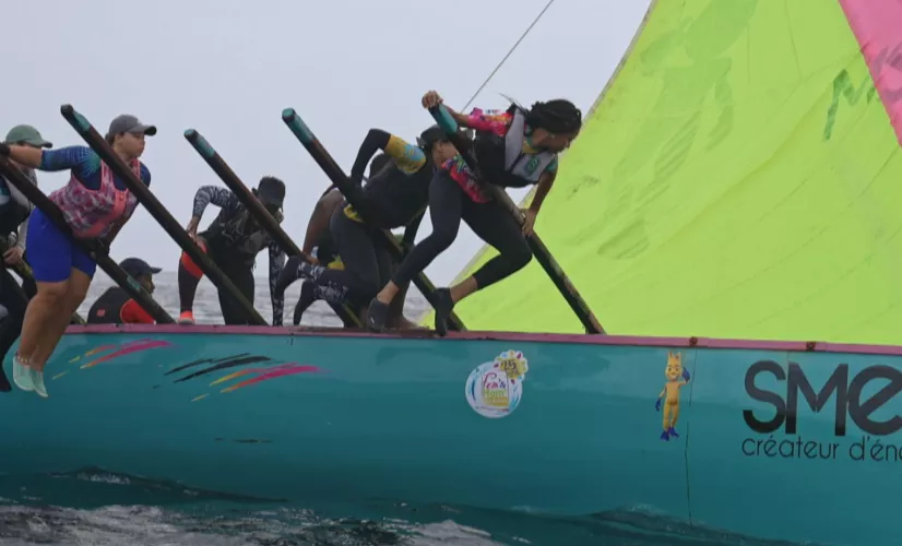 MARTINIQUE, LA REVANCHE DES YOLEUSES MARTINIQUE, LA REVANCHE DES YOLEUSES