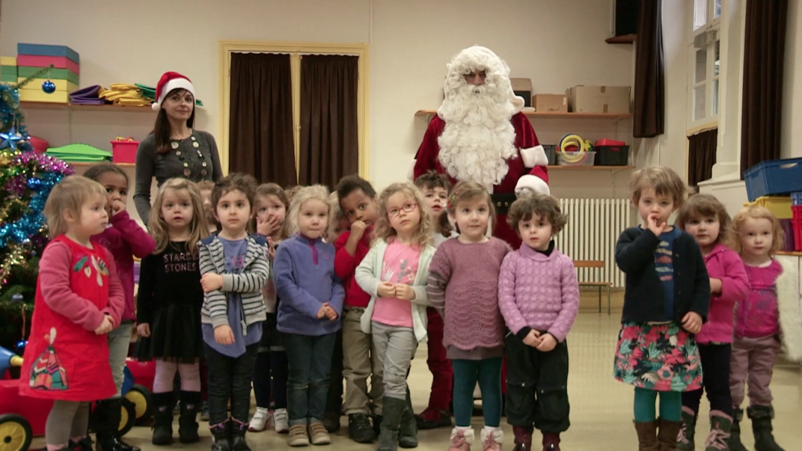 Qui veut brûler le Père Noël ? | FranceTvPro.fr